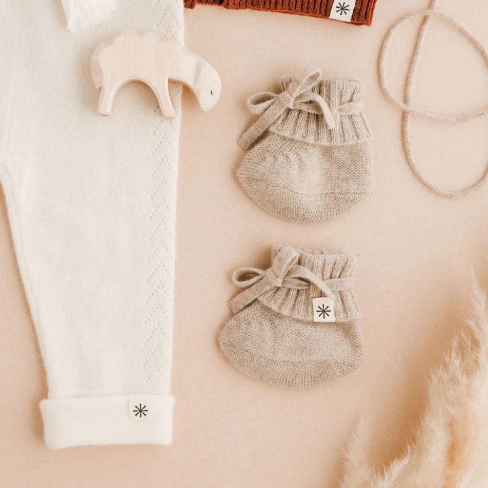 CHAUSSONS BEBE EN CACHEMIRE - ANDREA BEIGE -Luno Tricot