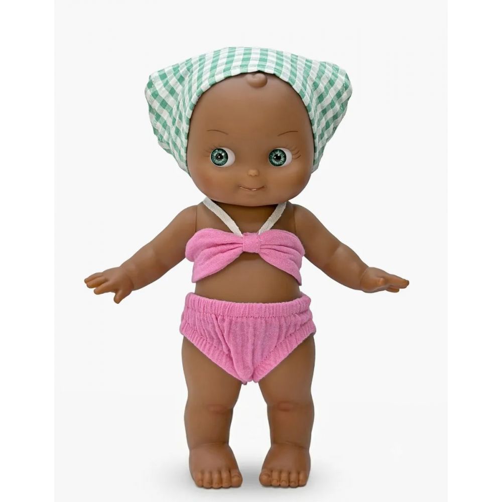 POUPEE 27CM - MINI PANCHA - PRUNELLE A LA PLAGE ET SA TENUE ROSE BONBON -Minikane