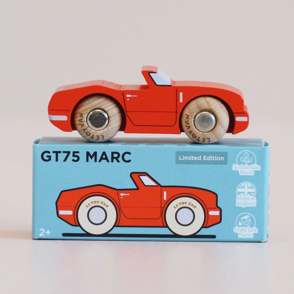 VOITURE "MARC" - N°13 -Toy Van Classic Car