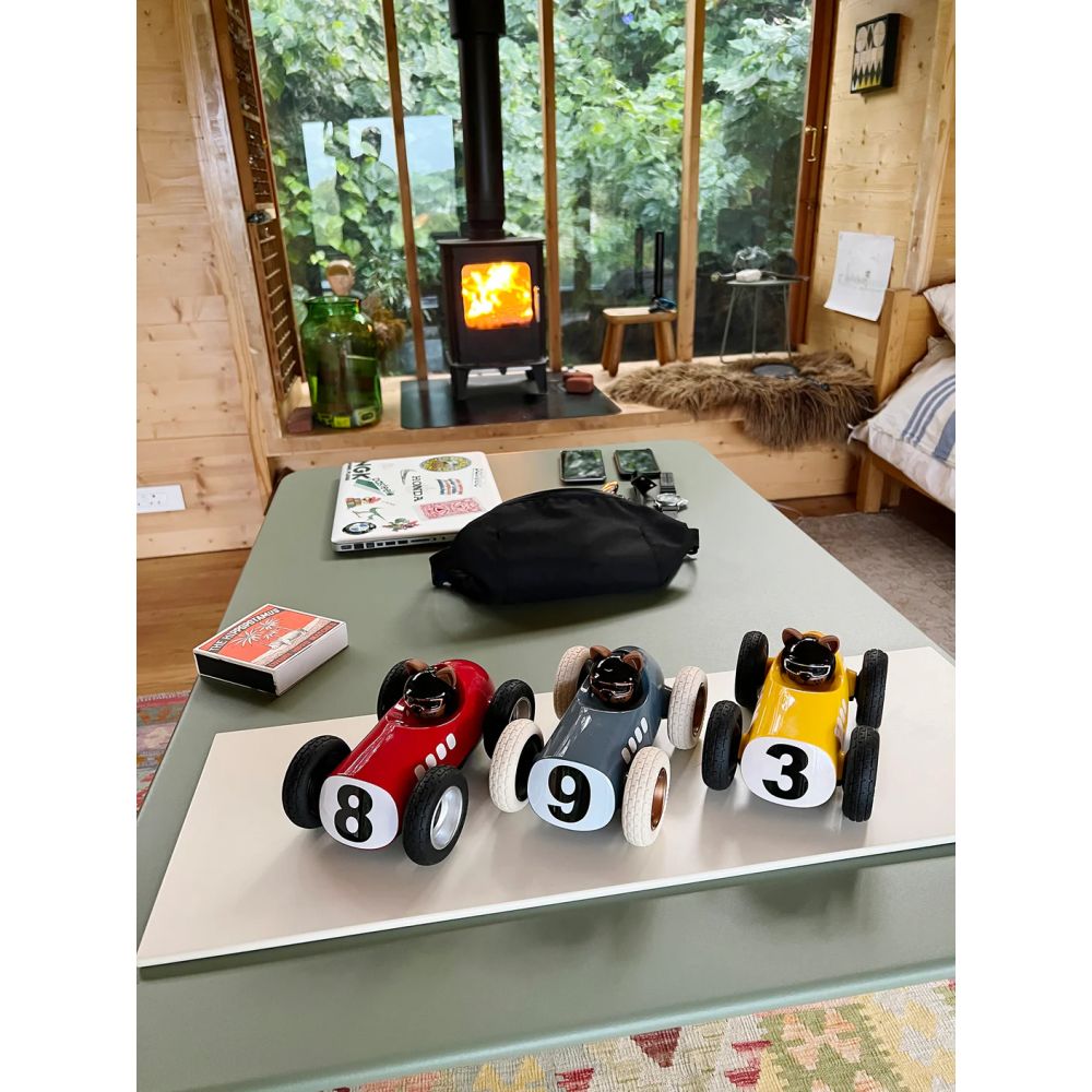 VOITURE EGG HARDY ROUGE 26.5CM -Playforever