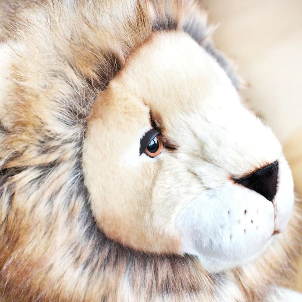 LION MELCHIOR ALLONGE 40 CM -La Pelucherie