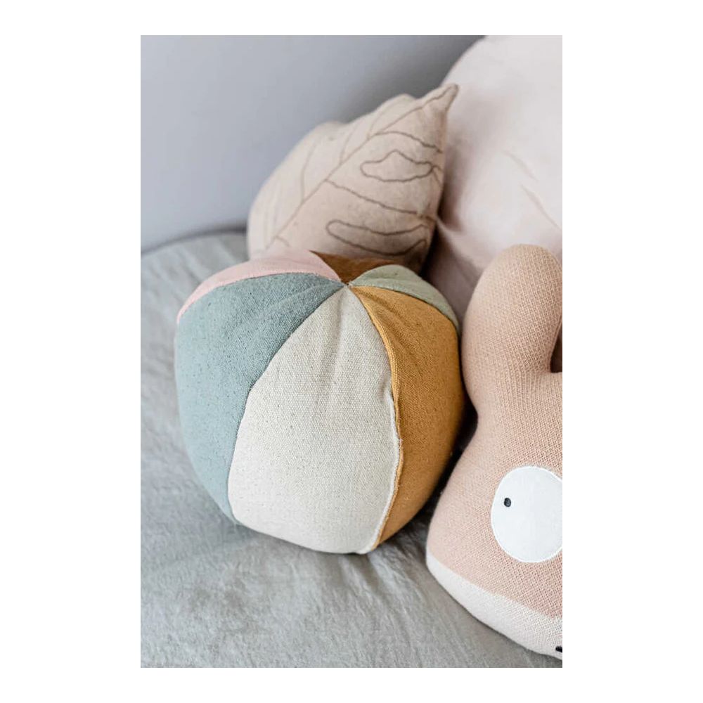 LORENA CANALS - CUSHION BALL