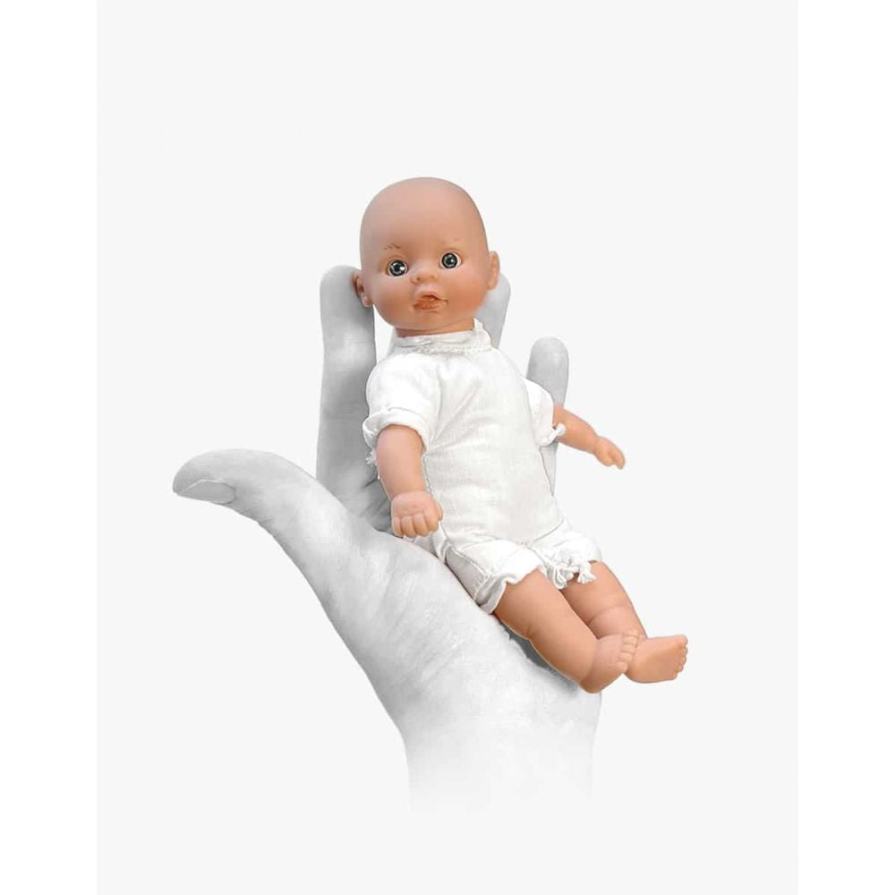 MINIKANE - POUPEE 17CM - MINIS – TEO AUX YEUX FONCES ET SON COUFFIN VICHY BLEU CIEL