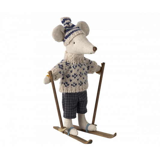 SOURIS EN HIVER SUR SES SKIS, PAPA -BLEU -Maileg