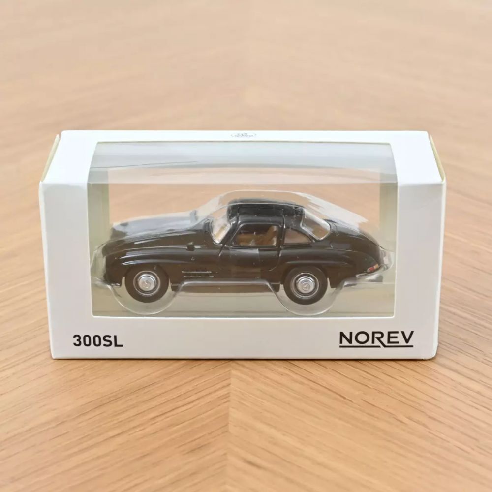 MERCEDES-BENZ 300SL 1954 NOIRE JET-CAR 1/43 -Norev