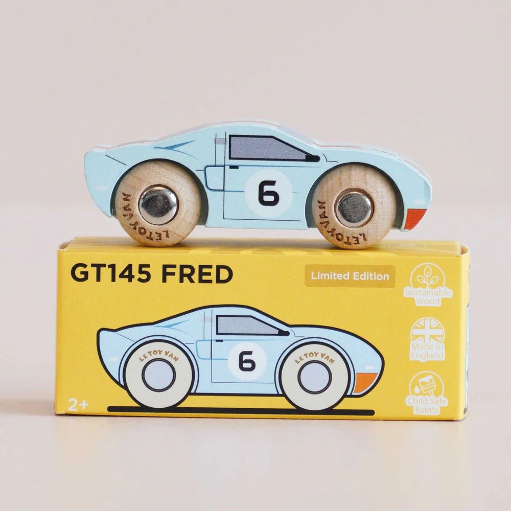 VOITURE "FRED" - N°26 -Toy Van Classic Car