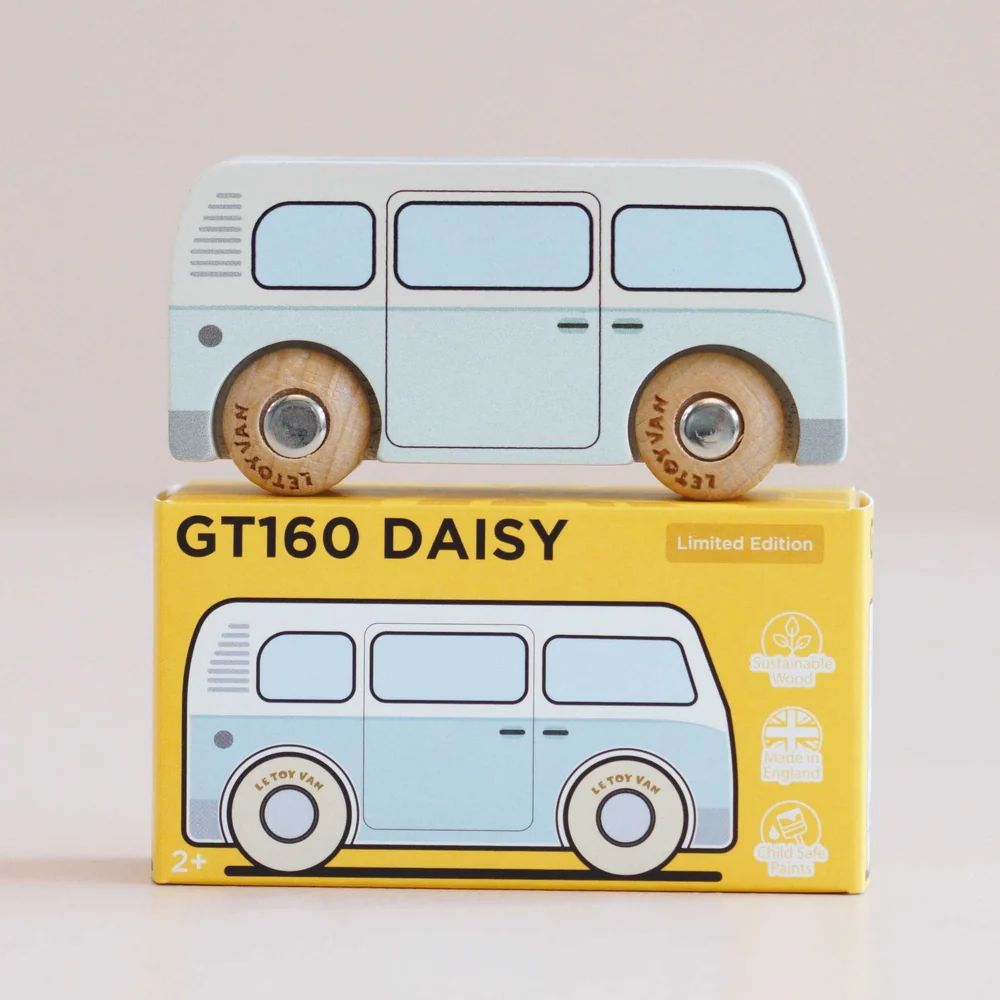 VAN "DAISY" - N°29 -Toy Van Classic Car