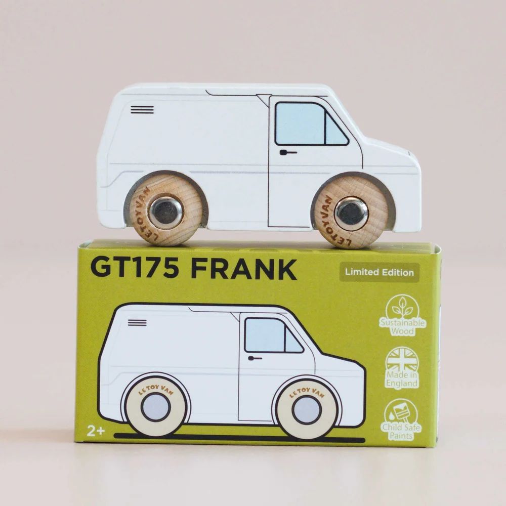 CAMIONNETTE "FRANK" - N°32 -Toy Van Classic Car