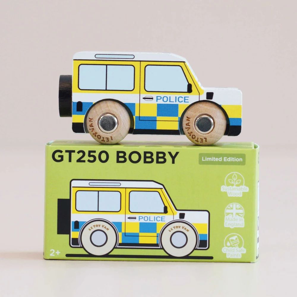 VOITURE "BOBBY" - N°40 -Toy Van Classic Car