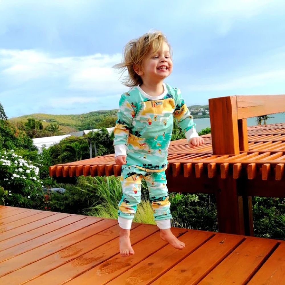 CHANGE MA COUCHE - PYJAMA GRAND SURFEURS